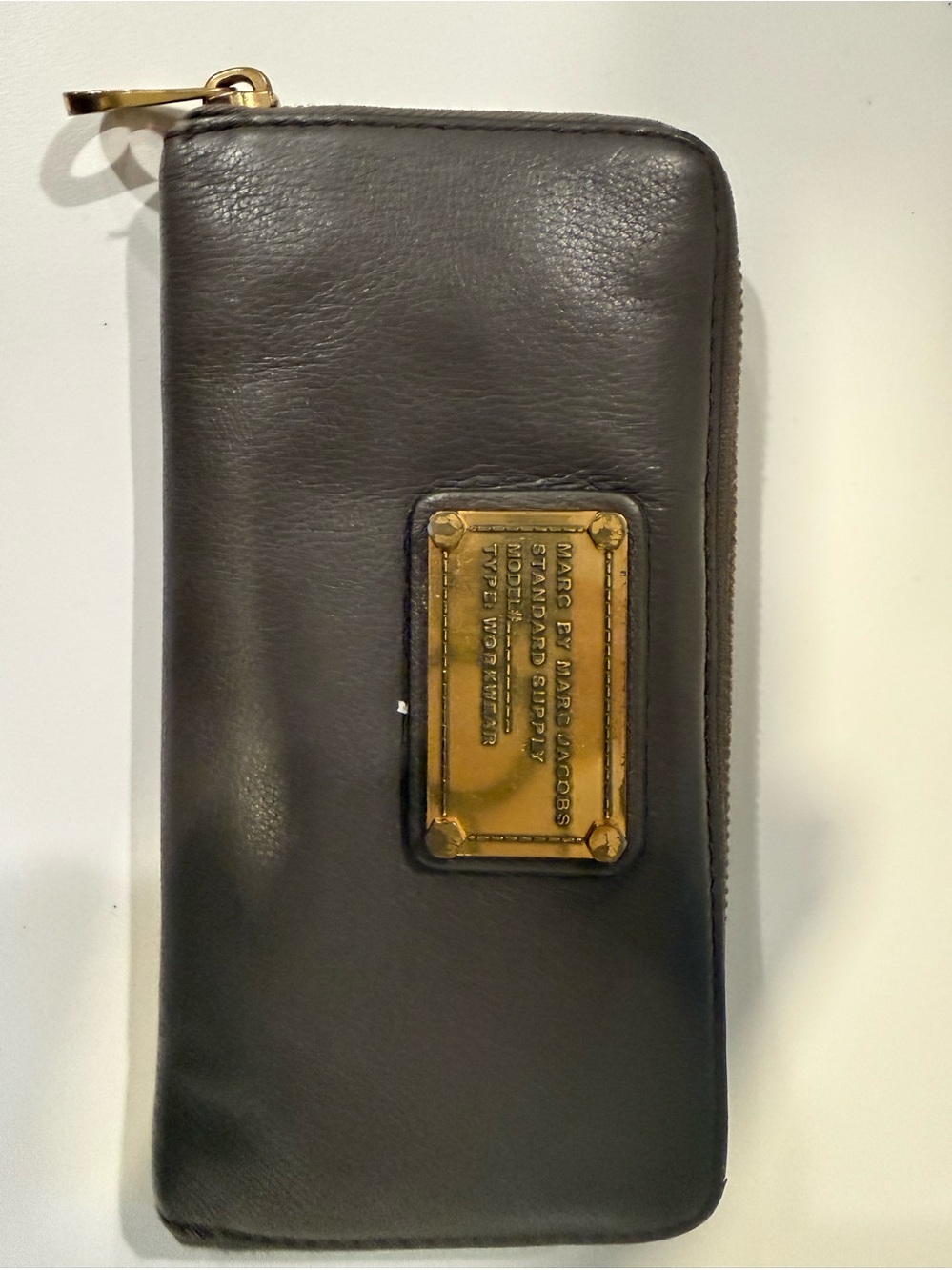 Marc by Marc Jacobs  Leather Wallet with Gold Plate Detail